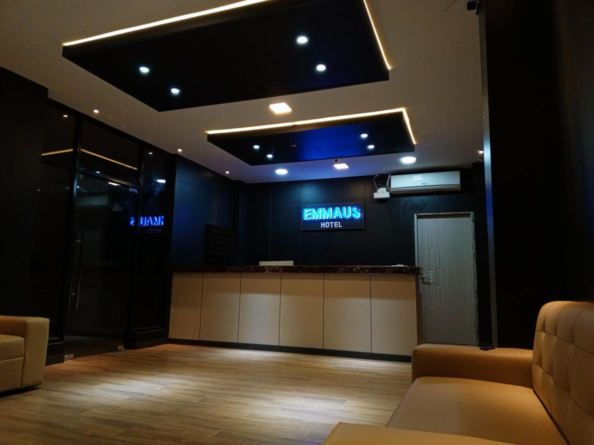 אנגלס Emmaus Condotel מראה חיצוני תמונה