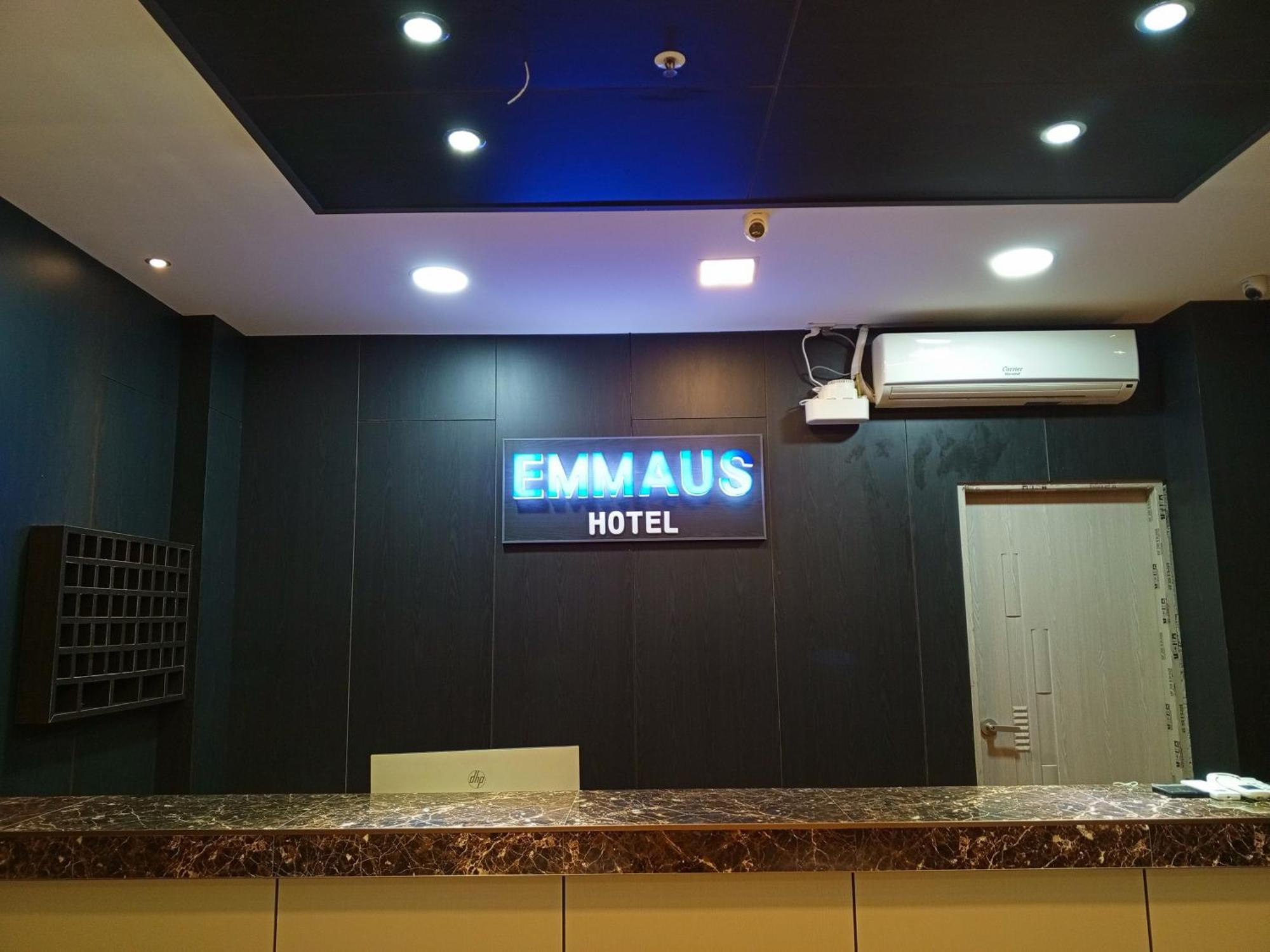 אנגלס Emmaus Condotel מראה חיצוני תמונה
